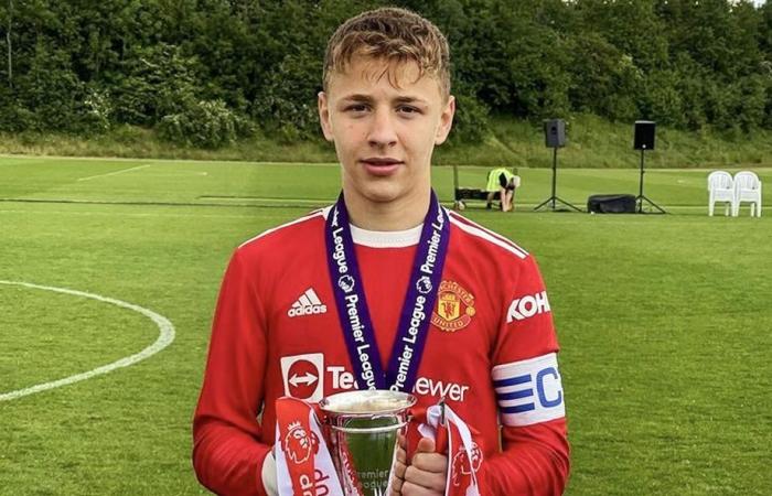 A native of Russia, Dagestan Amir Ibragimov signed a contract with the English “Manchester United”, details of who he is